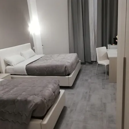 Garden's Elide Řím