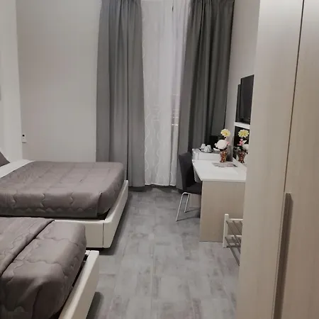 Garden's Elide 4* Řím