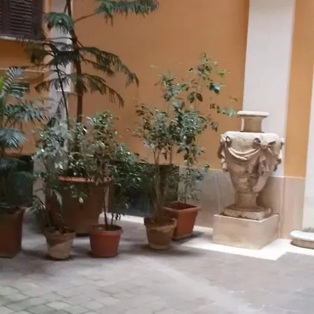 Garden's Elide Guest house Rome